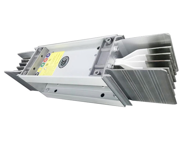 �ܼ���ĸ�߲�